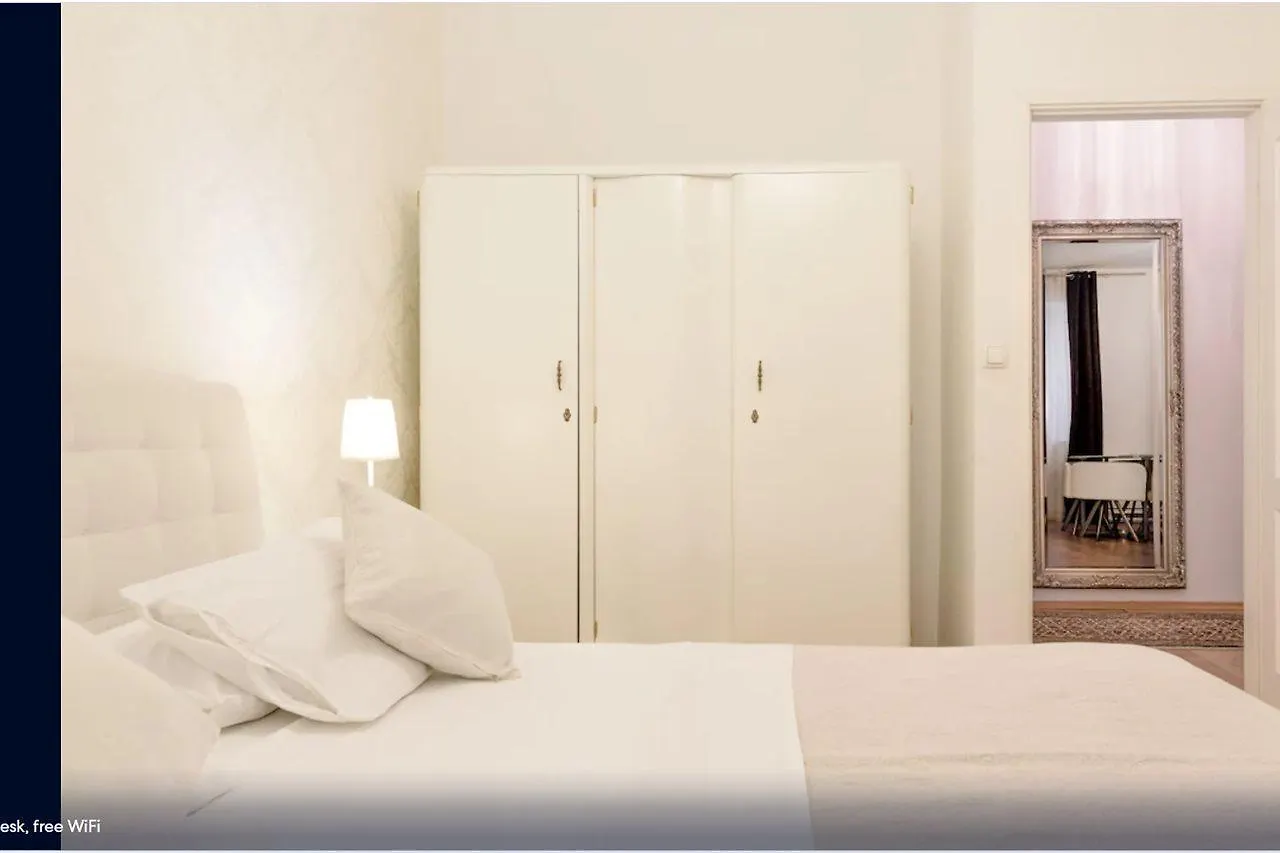 Aurum Templi Suites スプリト アパート